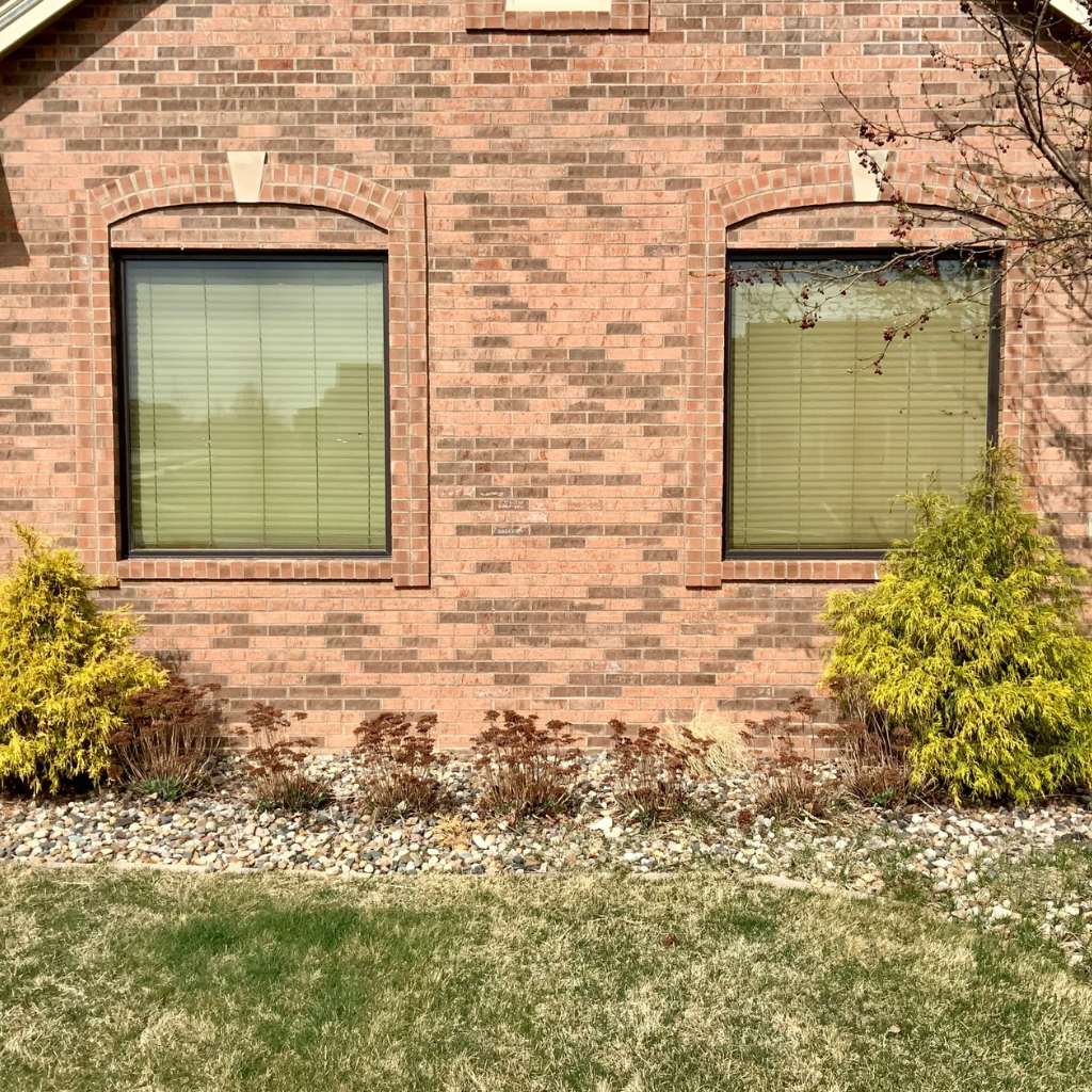 stained-wood-window-designs.